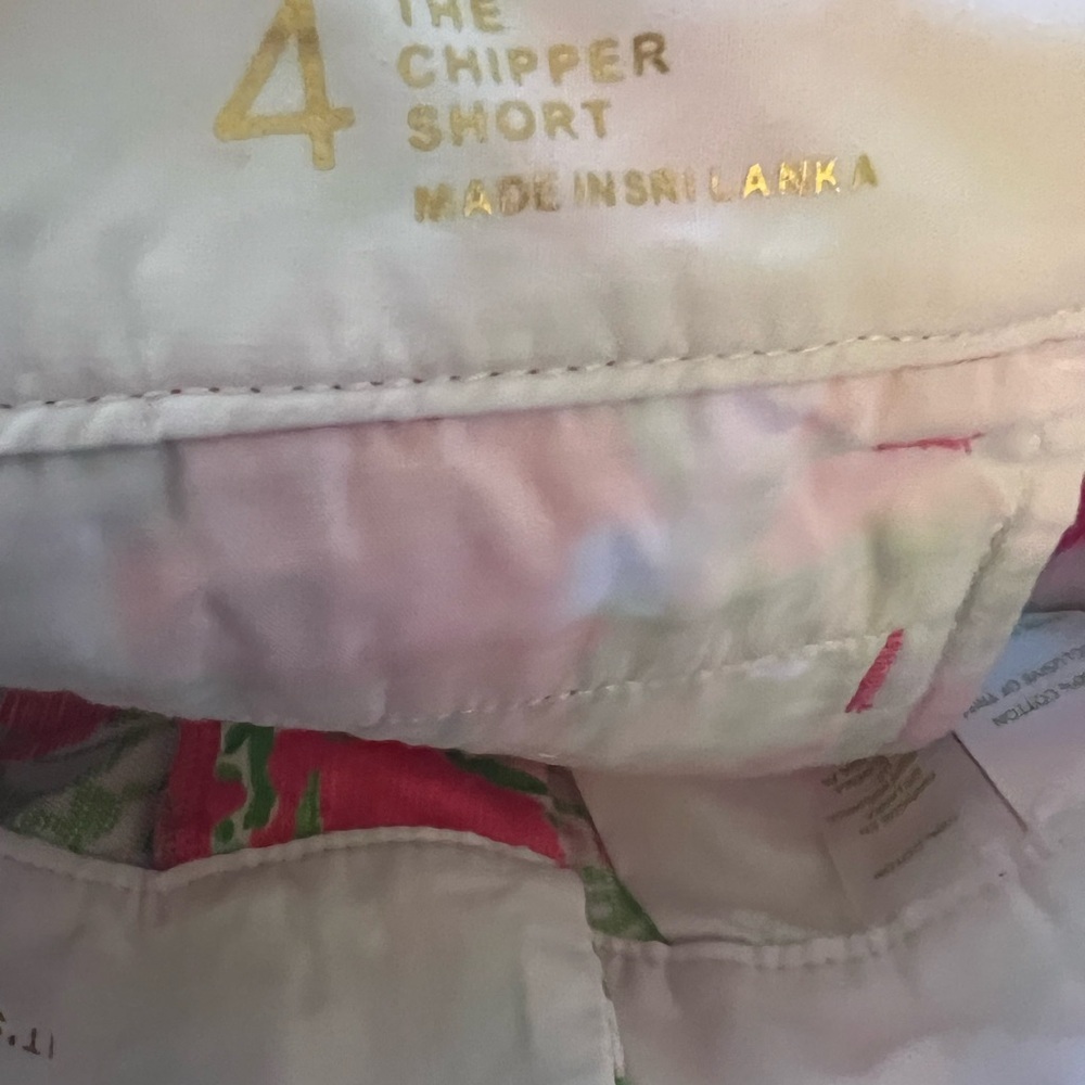 Lilly Pulitzer | Chipper 10” short Holy Grail Southern Charm design golf short - Picture 5 of 6